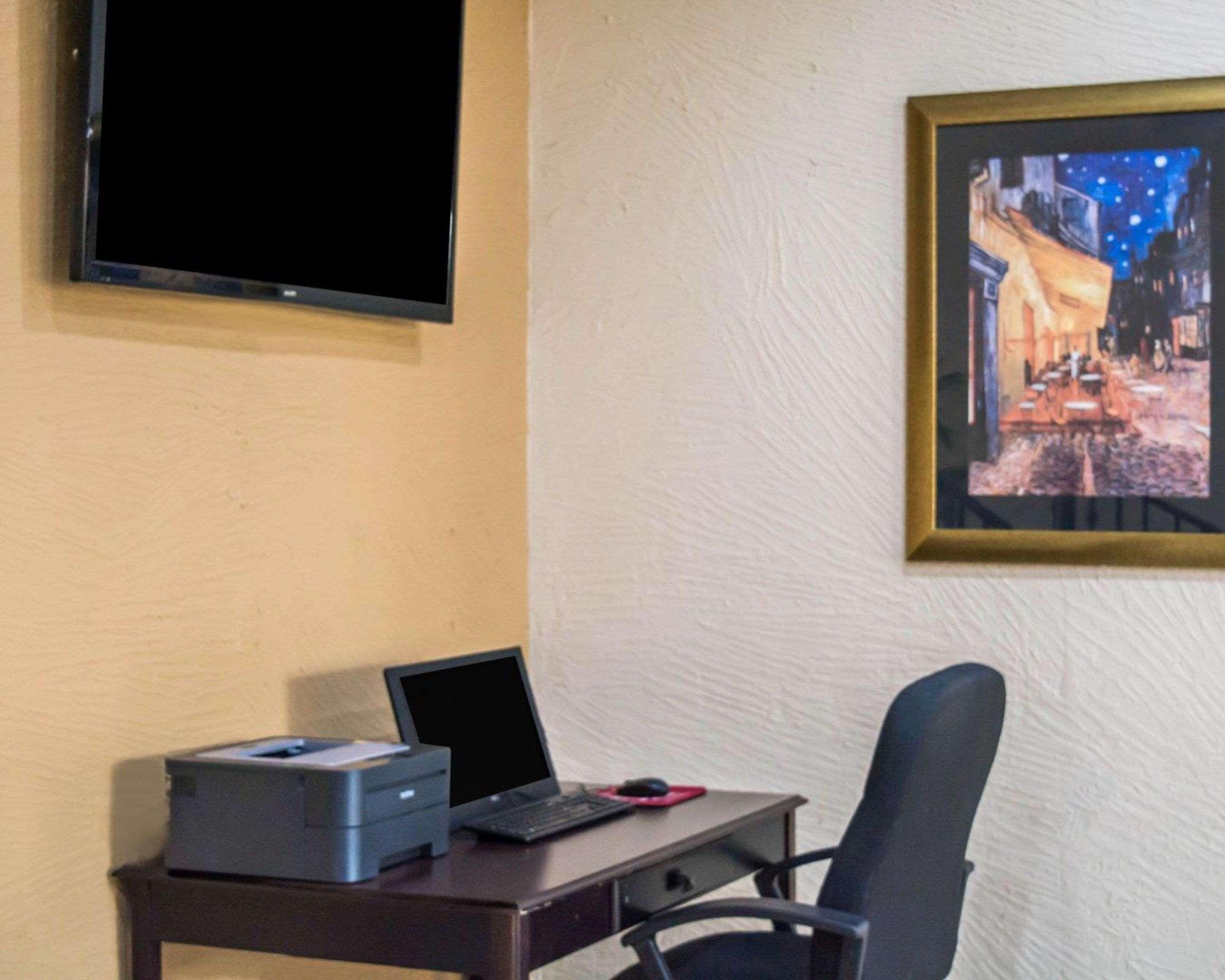 Отель Clarion Pointe Tampa-Brandon Near Fairgrounds And Casino Mango Экстерьер фото
